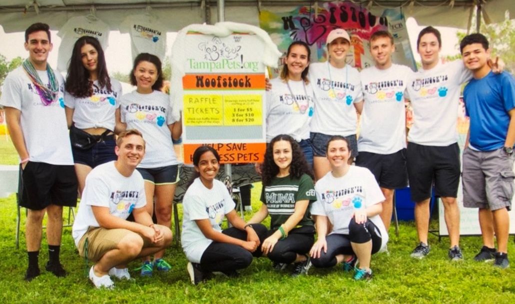 woofstock volunteers